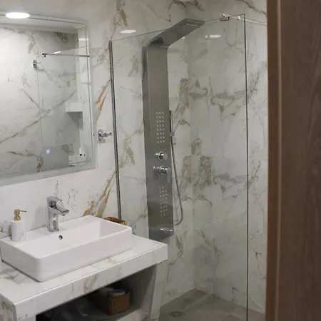 Syntagma Luxury By Ck-2